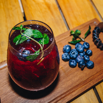 Pack Coctel (Vino de Arándanos y Ginger Ale)